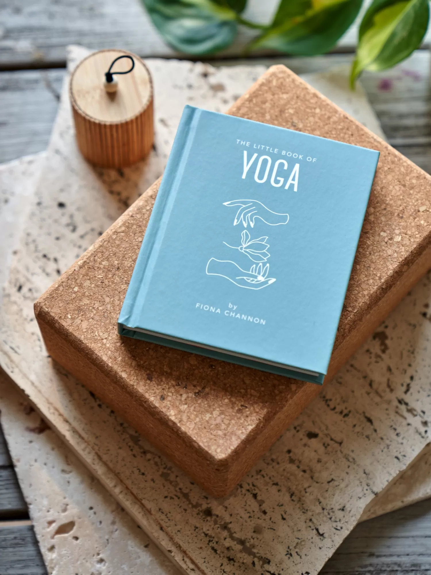 The Little Book Of Yoga*Søstrene Grene Fashion